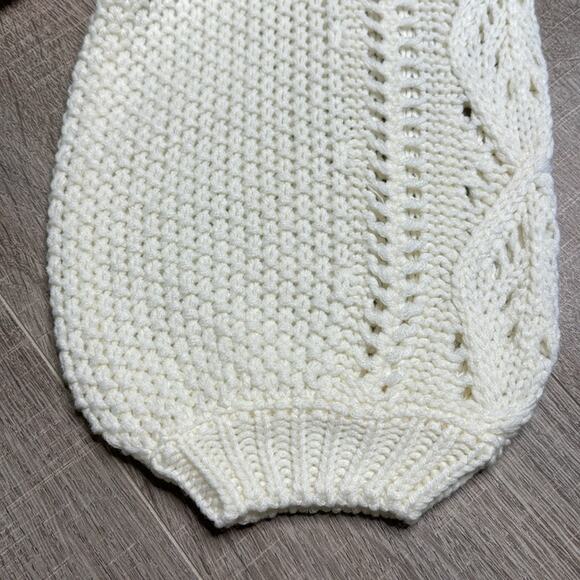 NWT LINE AND DOT Women’s Cream Chunky Cableknit Crew Neck Bubble Sleeve Sweater - Picture 7 of 9